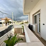 شقة Cento Passi Dal Mare سان بيترو في بيفانا