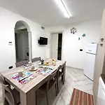 Cento Passi Dal Mare 公寓