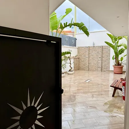 Apartment Cento Passi Dal Mare *