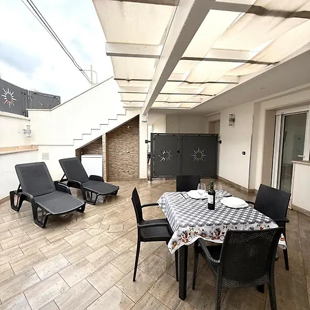 Cento Passi Dal Mare Apartment *