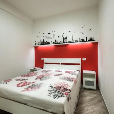 Apartment Cento Passi Dal Mare