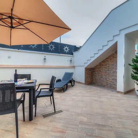 Cento Passi Dal Mare * سان بيترو في بيفانا