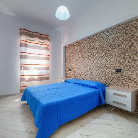 شقة Cento Passi Dal Mare سان بيترو في بيفانا