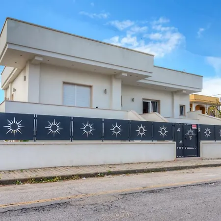 Cento Passi Dal Mare سان بيترو في بيفانا